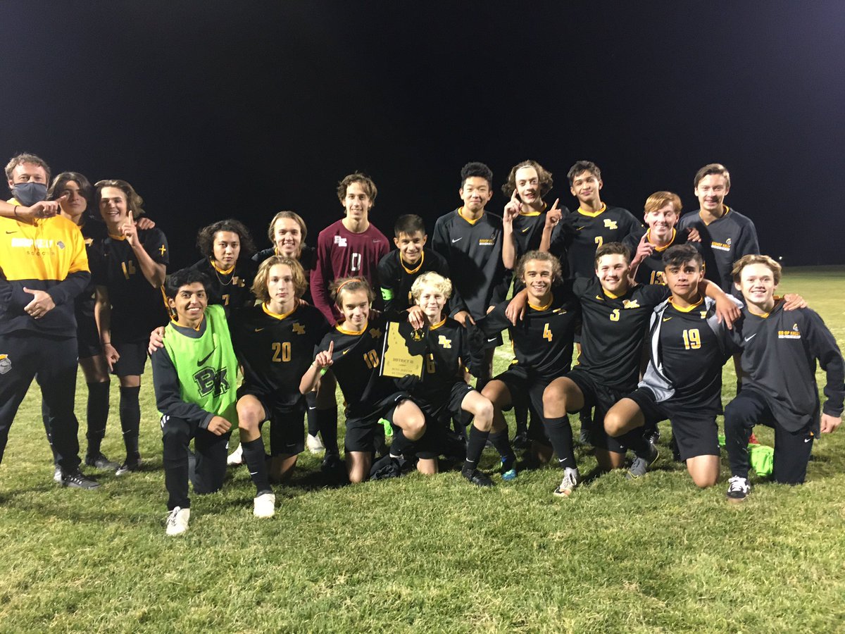 OohAhhBK's tweet photo. Congratulations to BK girls and boys ⚽️, your 2020 district champions, way to go Knights 🏰⚔️👏👏👏 https://t.co/sm58FMsCvU