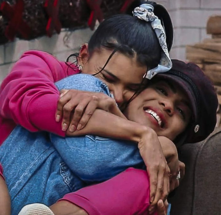 Breandradeeh's tweet photo. Se te faz feliz ver o vôo do seu proximo então você entendeu tudo! #AFazenda12 #afazenda #EliminacaoAFazenda https://t.co/lQh9tiYfkt