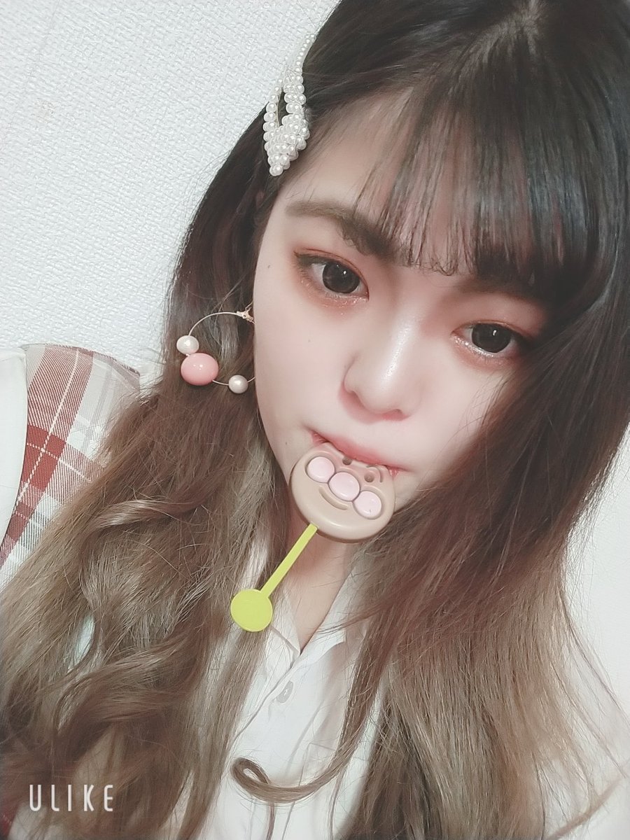 ゆーな アンパンマンチョコの赤ちゃんマン好きなんやけど無かったからアンパンマン買った笑笑笑笑 やっぱこれ好きㅎㅎ Modecon Modecon東北 ミクチャ アンパンマンチョコ 赤ちゃんマン