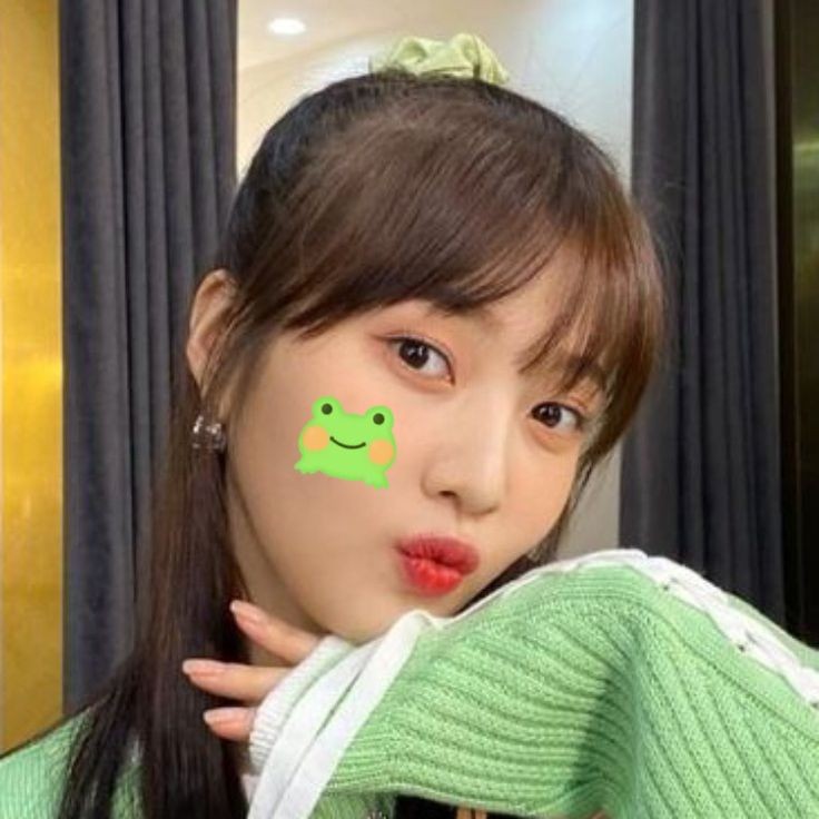 Hello...

Mutualan ? rt or like
Fambest ? Dm aja

#roleplayer #roleplayerindonesia #roleplayerkpop #roleplayerindo #roleplay #roleplayeraccount