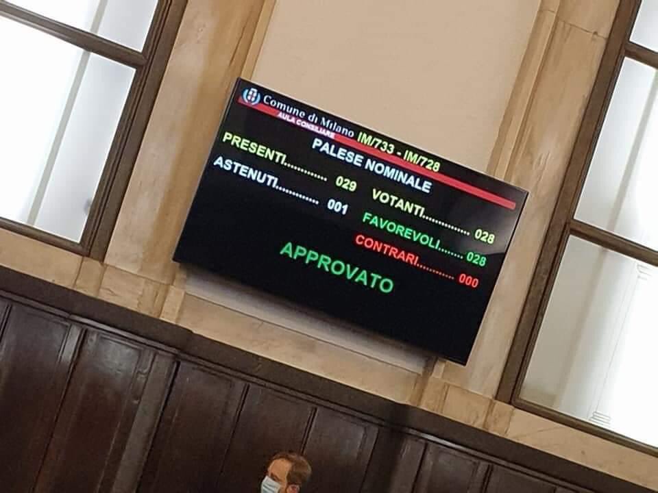 _ta_tev__'s tweet photo. #Milan recognized the independence of the Republic of #Artsakh !  

#RecognizeArtsakh #StopAzerbaijaniAggression #NagornoKarabakh https://t.co/m3xzvz7PC1