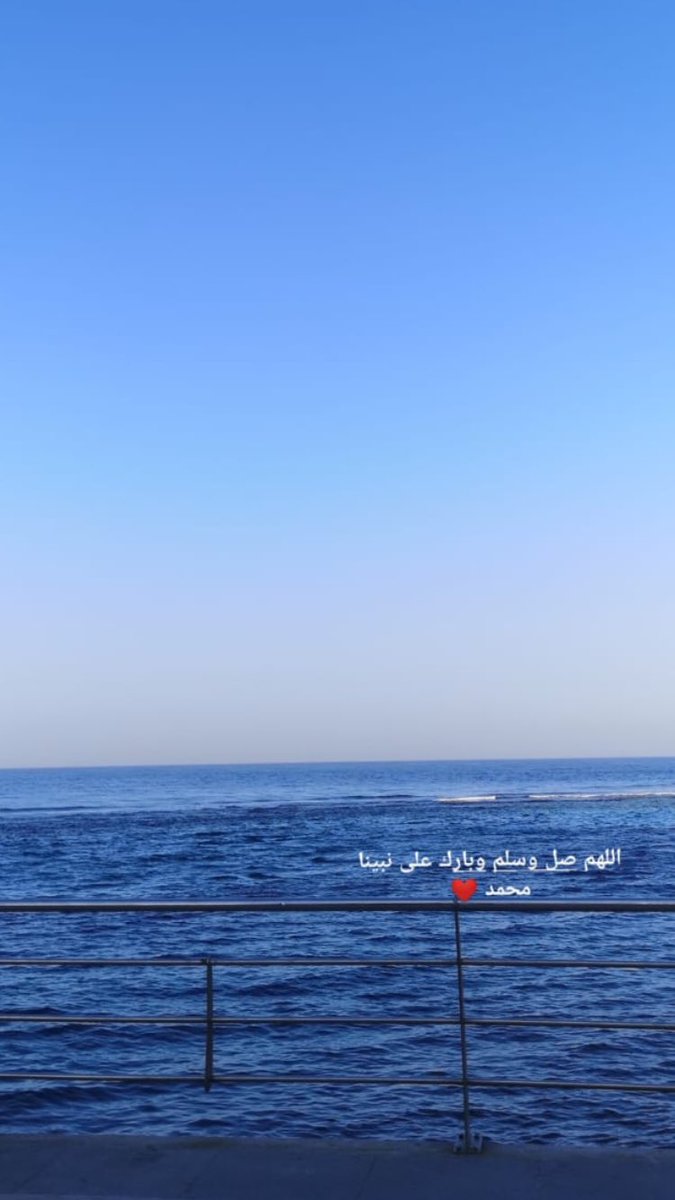 ddwwddwd's tweet photo. #جمعه_مباركه https://t.co/oHzpk7D588