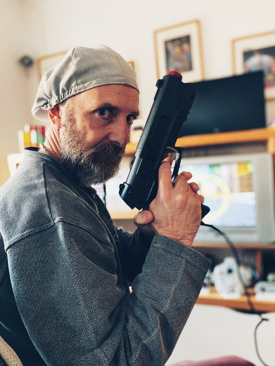 turk182es's tweet photo. Petit défoulement hier soir après une grosse journée de travail grâce à Virtual Cop II sur #Sega #Saturn !
#retroblog #retrogaming #retrogame #retrogamer #console #virtualcop #vintage #oldies #jeuxvideo #videogame #retroconsole #32bits https://t.co/VzjPoZ1P4N