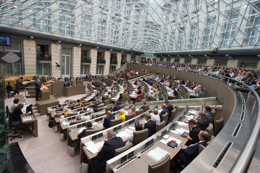 The Flemish Parliament of Belgium unanimously adopted a resolution emphasizing the violations of the International Humanitarian Law by #Azerbaijan against the population of #Artsakh
https://t.co/ZkK5OBXEVm https://t.co/icRU5ZVrNm