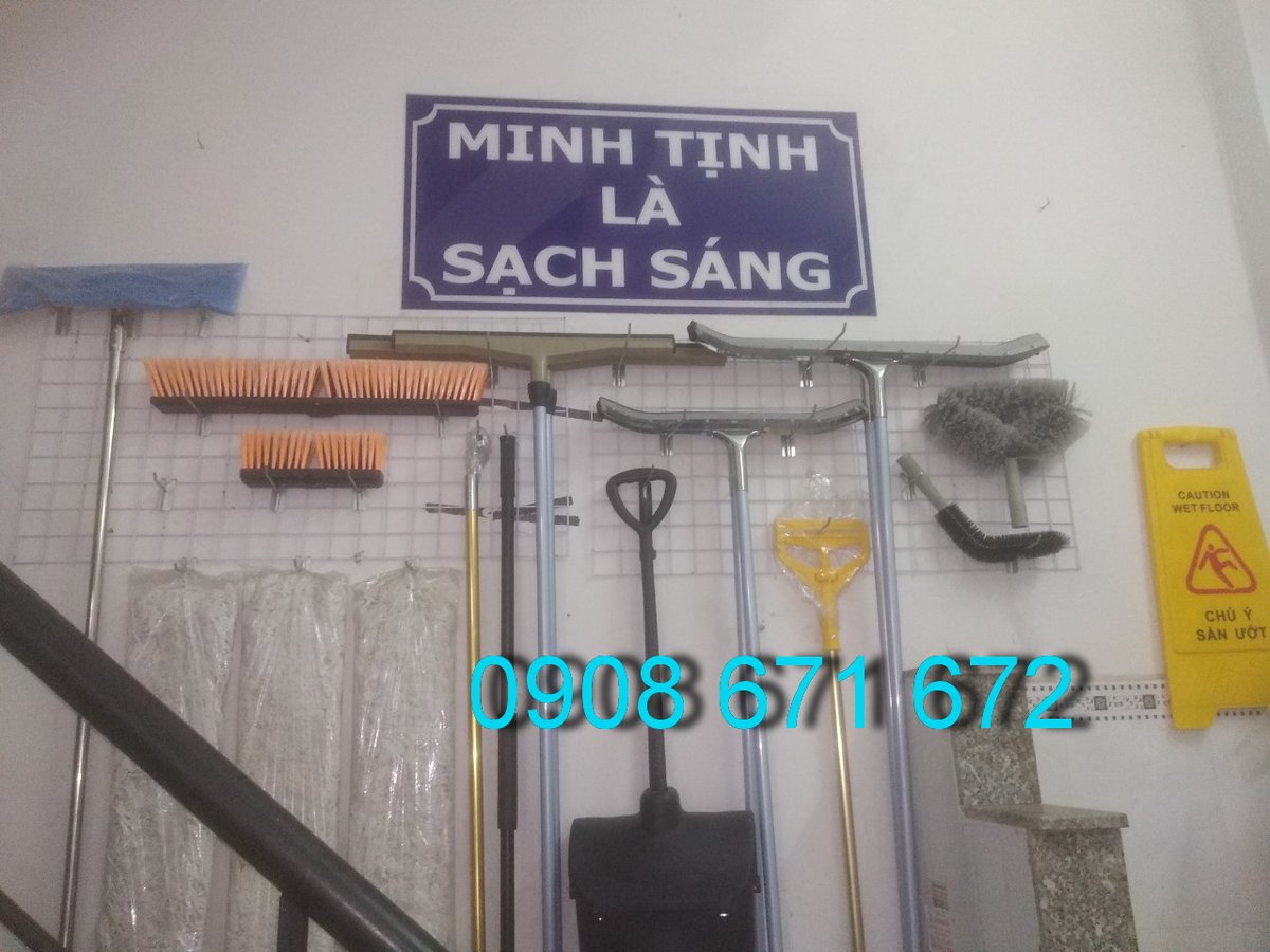 anhtuyetco188's tweet image. Dụng cụ vệ sinh các loại bán tại CÔNG TY MINH TỊNH, cây gạt nước sàn, bàn chải chà sàn, cây đẩu bụi, gạt kính, cây lau nhà,,,hàng nhập khẩu tốt nhất, liên hệ 0908 671 672
#dungcuvesinh
#MÁYLAUSÀNNHÀXƯỞNG