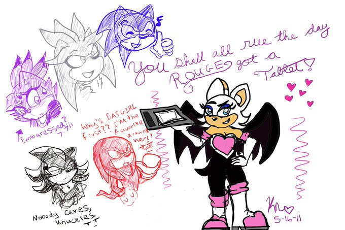When I first got a tablet and started drawing digitally, these were a handful of my very first pieces lol. It took a good while for me to get comfortable making the jump between traditional pencil art and digital...! #sonicthehedgehog 