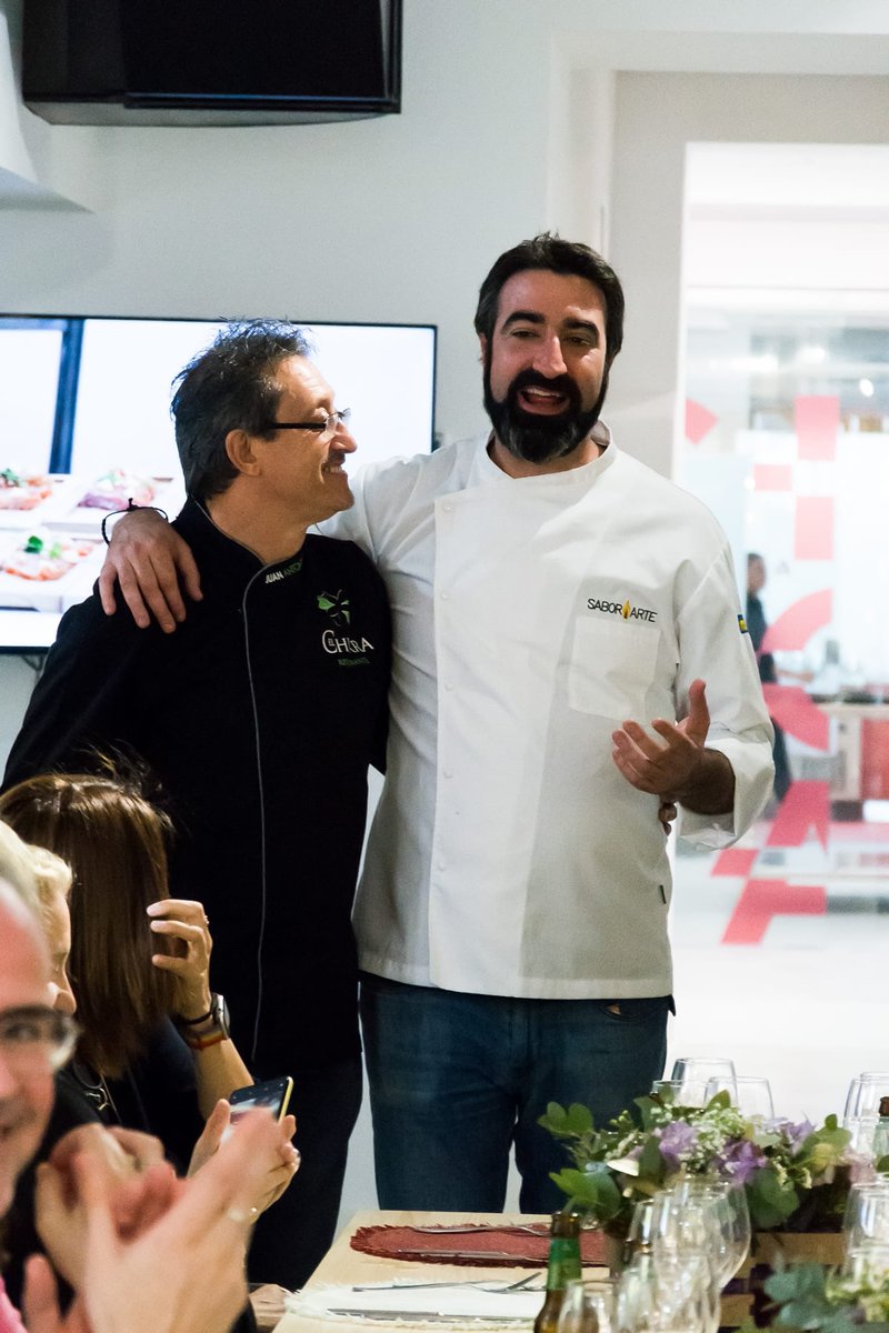 ¡Que no te lo cuenten! ¡El menú degustación que estamos preparando será algo espectacular! Cada vez que nos juntamos con nuestro amigo Juan Antonio de El Churra sale magia de nuestras cocinas! No podéis dejar pasar esta oportunidad, será el próximo 24. Reservas 647753751.