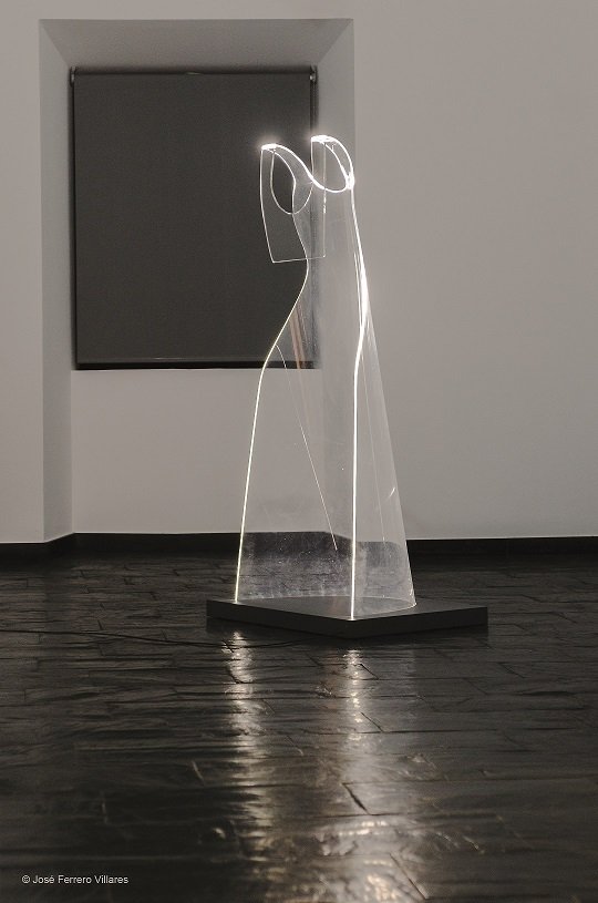 MuseoAnton's tweet photo. Desde el 17 de octubre y hasta el 8 de diciembre, el Museo acoge la exposición `Área protegida´ de Elisa Torreira, ganadora de la Beca Antón de Ayuda a la Creación Escultórica de 2019, patrocinada por la Fundación EDP.
https://t.co/opKVnOtlsP https://t.co/Ok4vvkg9zM