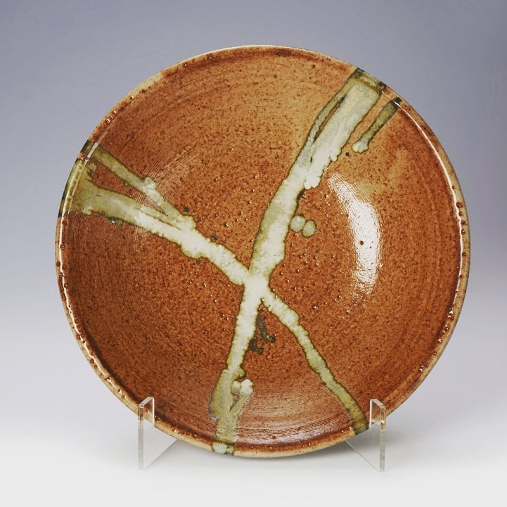 Shino bowl with cross. 45cm diameter.

#pottery #ceramics #bowl