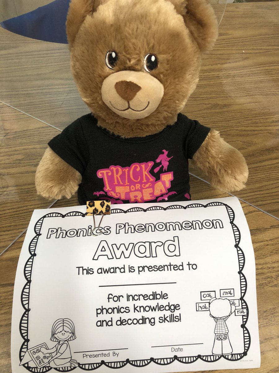 Guess who’s delivering Certificates today??? 1st grade Graduates from Unit 1 of Phonics! @CGarza93 @BridgetMadden19 @SallieMcvay @NISDMeadowVill #MVEBetterTogether @NISD @NISDElemCI #Rasheed #FunInFirst