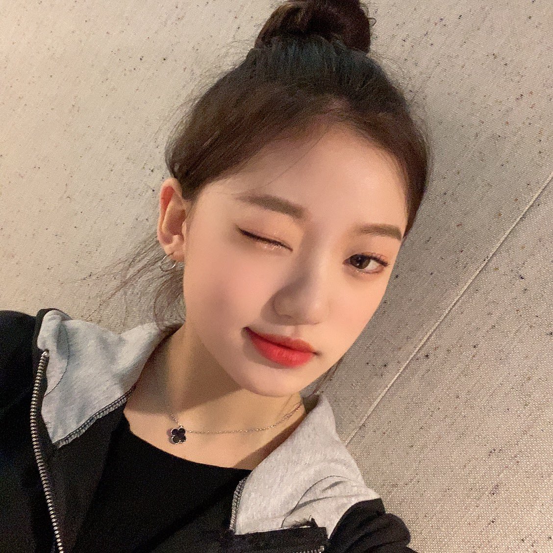 SEE_UniUni's tweet photo. I miss unicity🥺🖤 https://t.co/AdFftuymQt