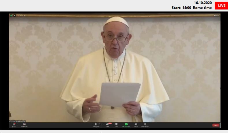 Cindy_Wooden's tweet photo. #PopeFrancis on #WorldFoodDay: "For humanity, hunger is not just a tragedy but a shame." https://t.co/JygSdD87gi