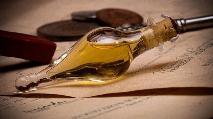 Comparte este frasco de Felix Felicis para tener algo de suerte en lo que queda de 2023 ⚡️