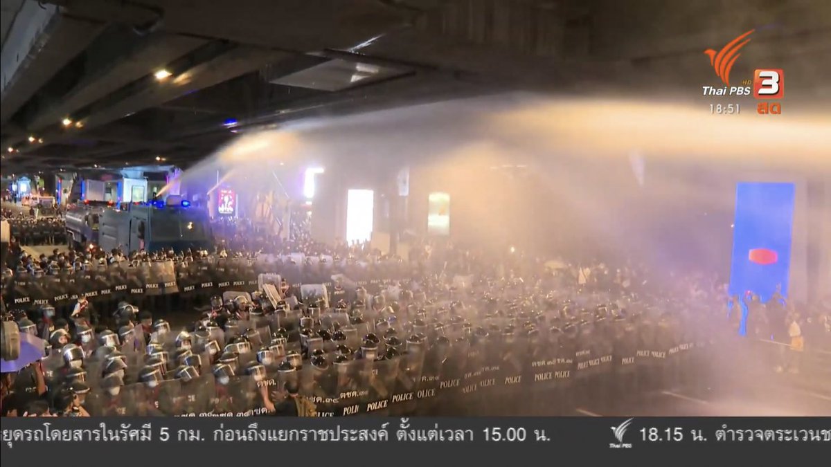 milkgi_njw's tweet image. ทุกคนช่วยกันดันแท็กด้วยนะคะ เอาให้ติดเทรนด์โลกเเชร์ภาพแชร์คลิปใช้คำพูดสื่อสารให้คนทั่วโลกได้รู้เรื่องในประเทศให้คนสนใจมากที่สุดเท่าที่เราทำได้ ช่วยกันค่ะ🙏🏻‼️

[ #whatishappeninginthailand #16ตุลาไปแยกปทุมวัน ]