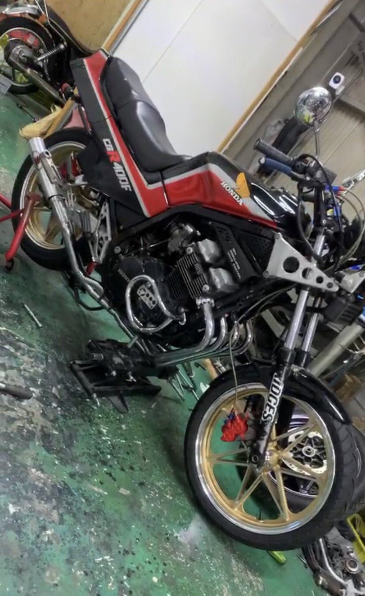 cbr cbxホイール