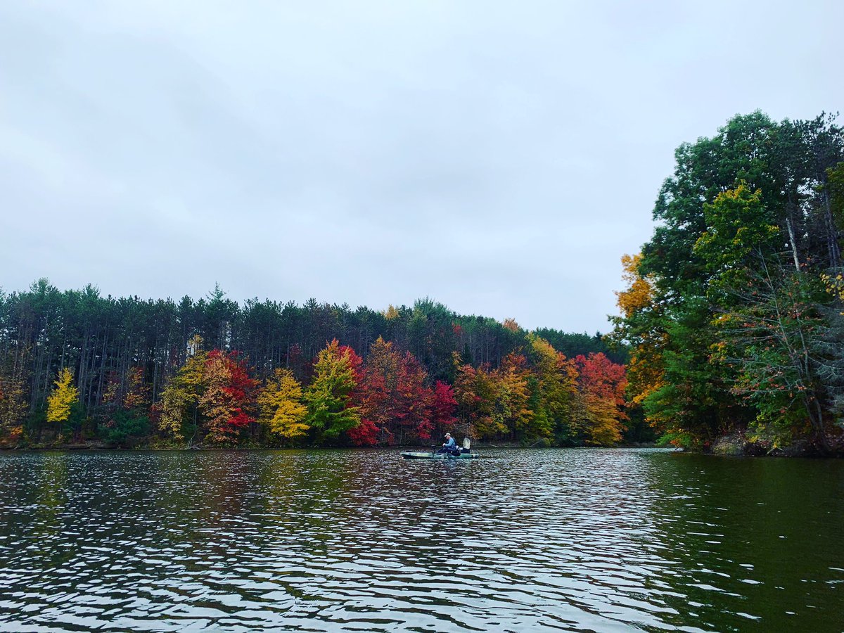 LuresUsa's tweet photo. Friday #FishingWisdom “I’ve spent as much of my life fishing as decency allowed, and sometimes I don’t let even that get in the way.” —Author Thomas McGuane https://t.co/jBQ6kYqM7r