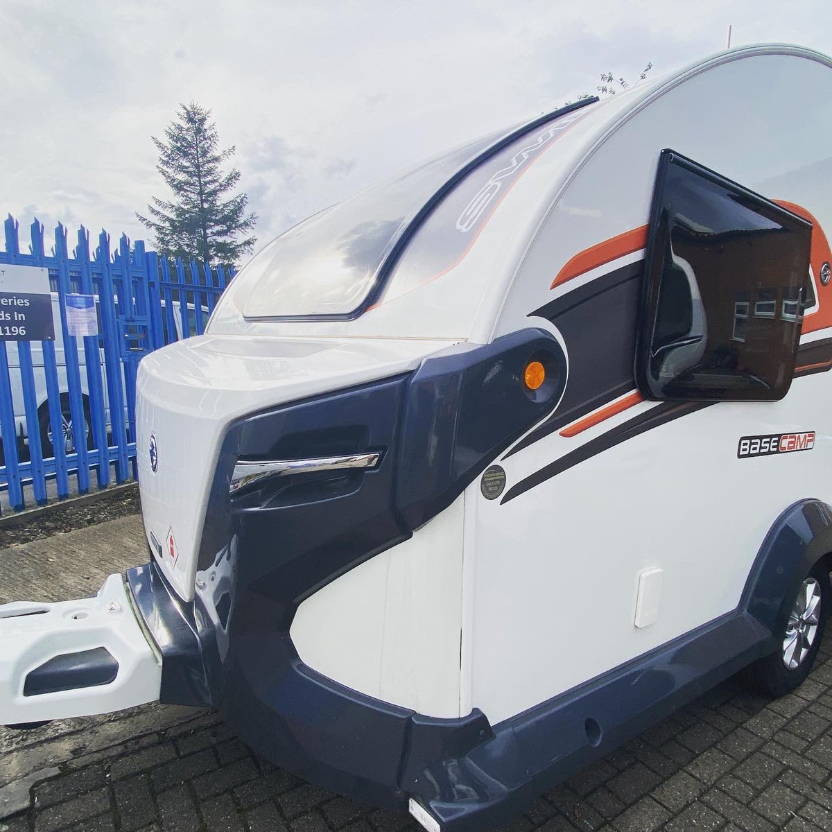 Coachbuilt tweet media