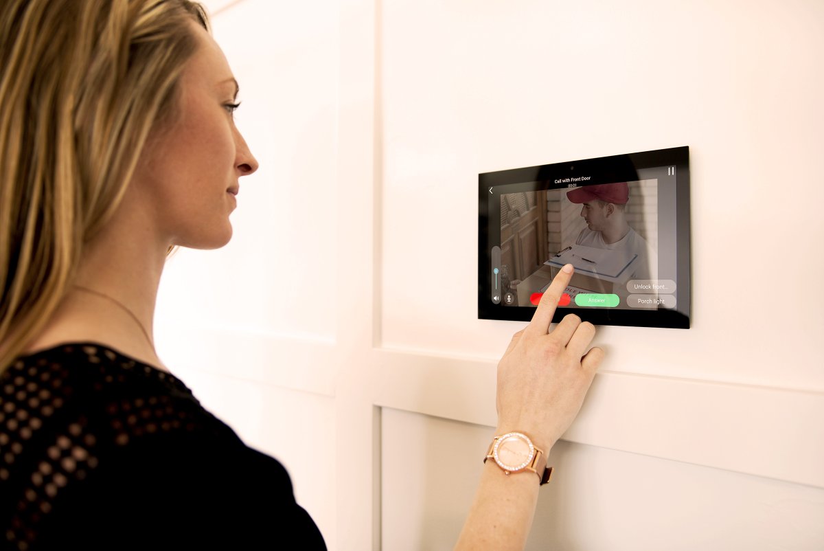 HiddenWires's tweet image. Control4 launches new products and updates at Snap Pro Live bit.ly/351nxZ6

@Control4 @SnapAV #SnapProLive #Control4 #homeautomation #smarthome #homecontrol #connectedhome #homeav #residentialav #residentialsystems #automatedhome #hometech #residentialtech