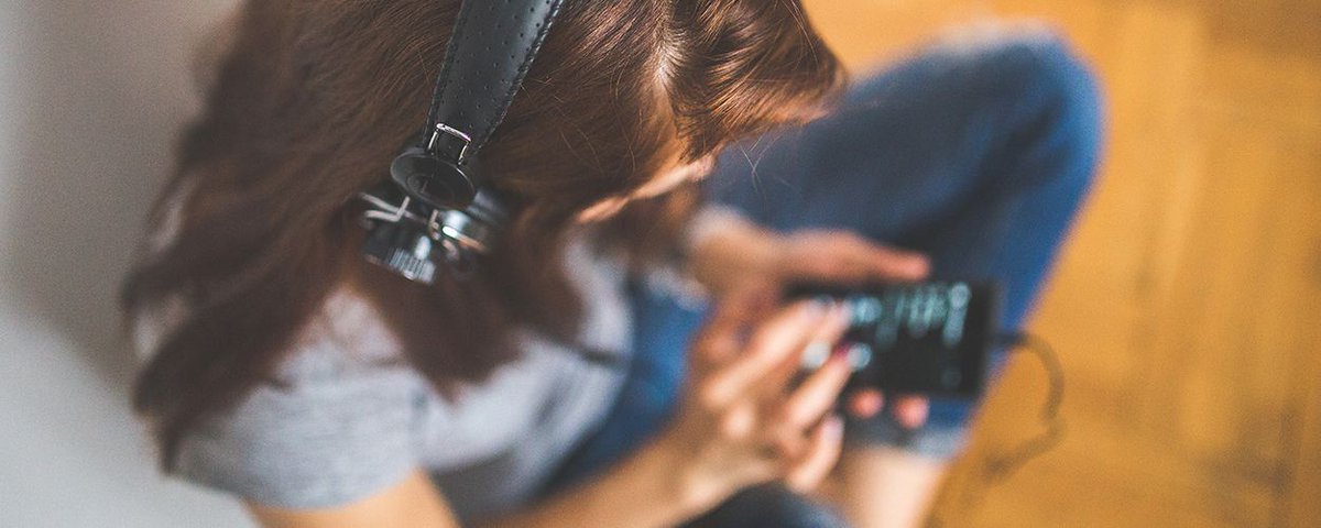 CMU's tweet image. University Of Brighton and CMU team up to put the spotlight on music data bit.ly/2FziKoR

#universityofbrighton #cmuinsights #driva #drivaartsdriva #musicdata