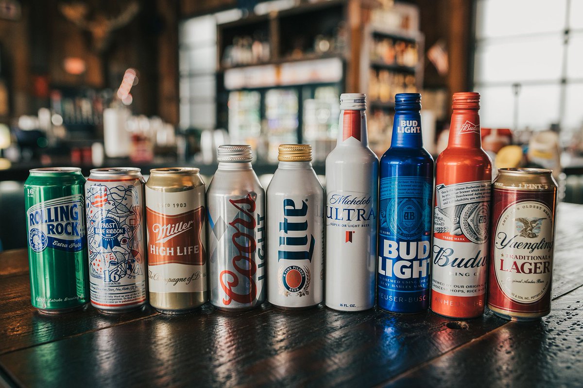 ShedJukeJoint's tweet photo. Finally Friday! Make plans to stop by for a drink this weekend! https://t.co/IuUCciZQ93