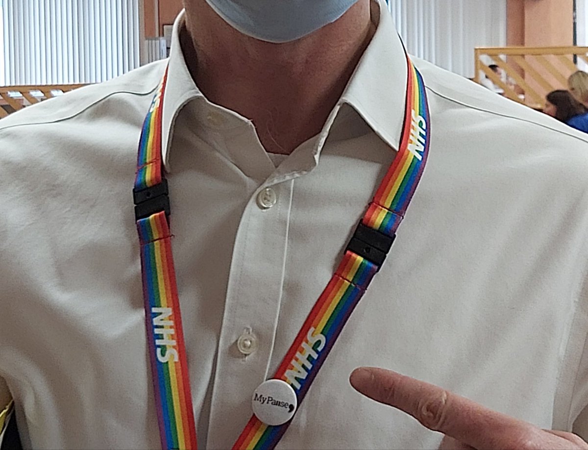 Debswakefield's tweet photo. Anyone guess who this is? A man happy to support our menopause support group for staff. Huge thanks from everyone involved with #MyPause https://t.co/9gqqOV1Gqs