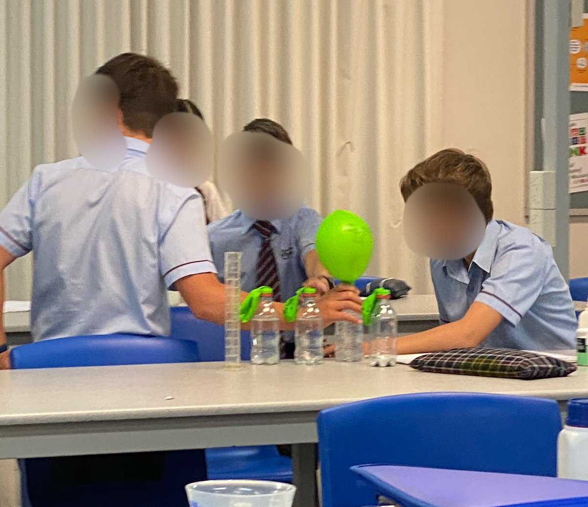 belpiggott's tweet image. The excitement is clear.  @Year6OC  were back in the lab this week.  #LearningatOC