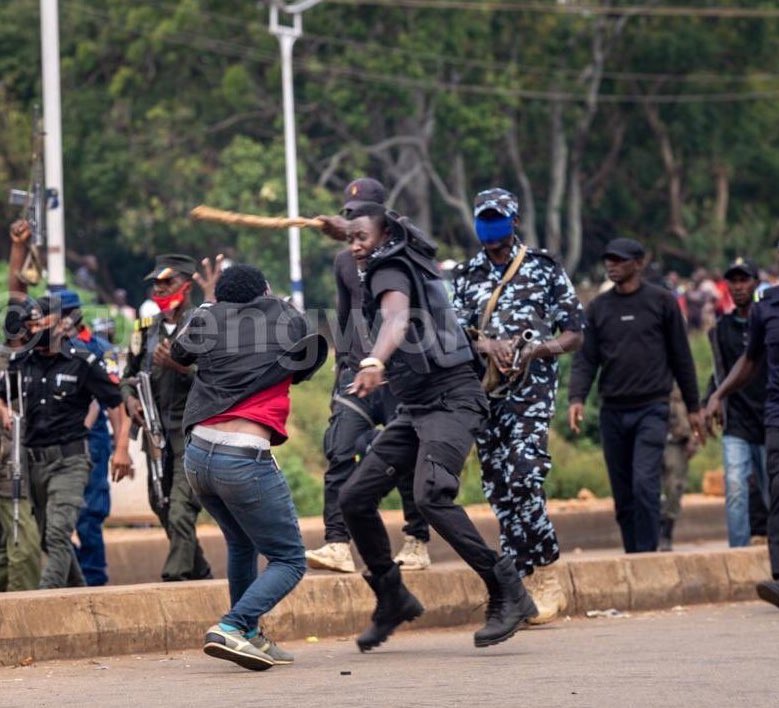 9jatrapmovement's tweet photo. We came out for a peaceful march in Jos, but we were beaten, tear gassed and shot with live bullets thankfully no lives lost.  
TOMORROW WE MOVE AGAIN!!! 
#JosProtest #EndSWAT https://t.co/0dIMtZvWh6