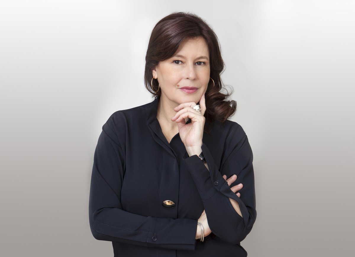 parnasse's tweet photo. "Parnasse a été créé en 2007, comme un laboratoire pour
@Orange qui cherchait à comprendre ce qu'une clientèle exigeante attendait en termes de services humains et numériques" 

@nivasintes, Directrice de @Parnasse dans @LEXPRESS_dix par @stephmundubeltz
https://t.co/VrE1BzIsxP https://t.co/K5meBh9yQv