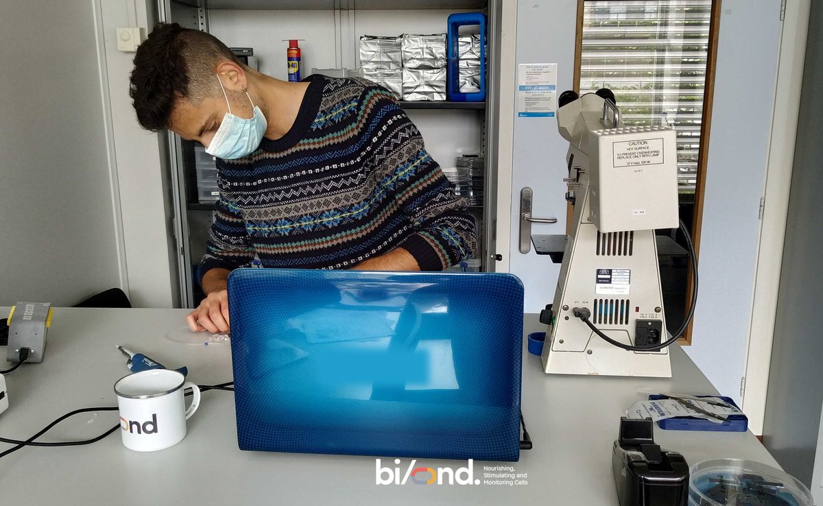 GOBIOND's tweet photo. Nice Friday morning!
Today, our intern Eduardo is working on an exciting project with the comPLATE!
#gobiond #microfluidics #internsip #freakyfriday #organonchip #ooc #engineering #biology https://t.co/2UD4uuiWGa