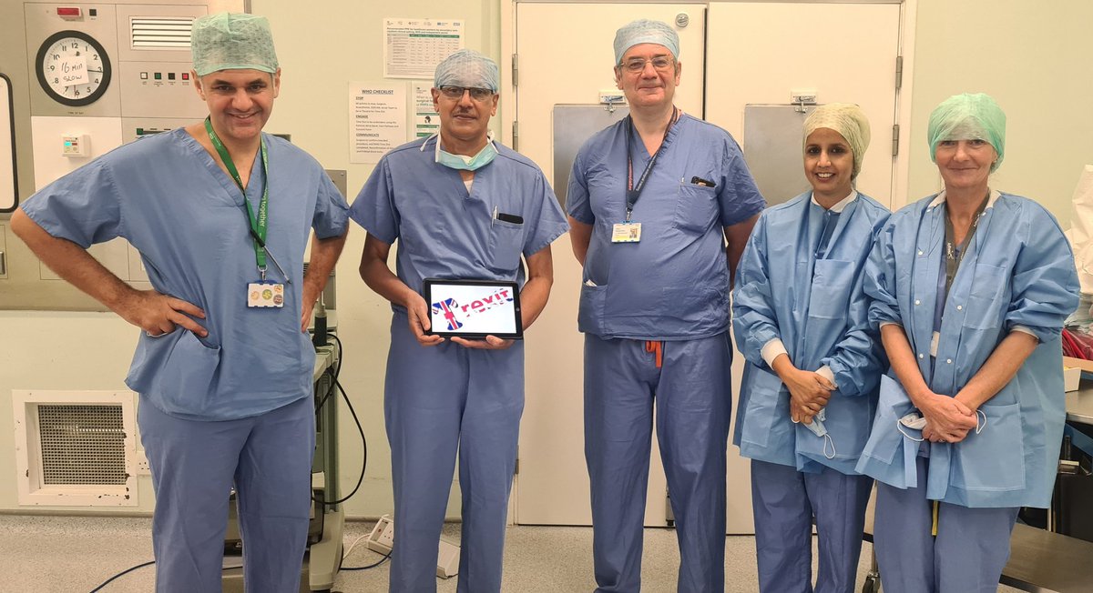 More and more hospital's moving towards #Trexit with #PrecisionPoint LATP technique. Excellent day supporting the #BasildonHospital with their LATP prostate biopsies using our revolutionary #PrecisionPoint. #prostatecancer @PNLogic