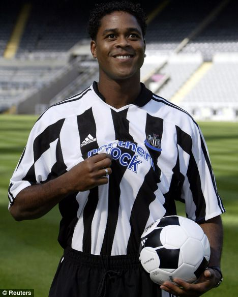 Patrick Kluivert > Newcastle United