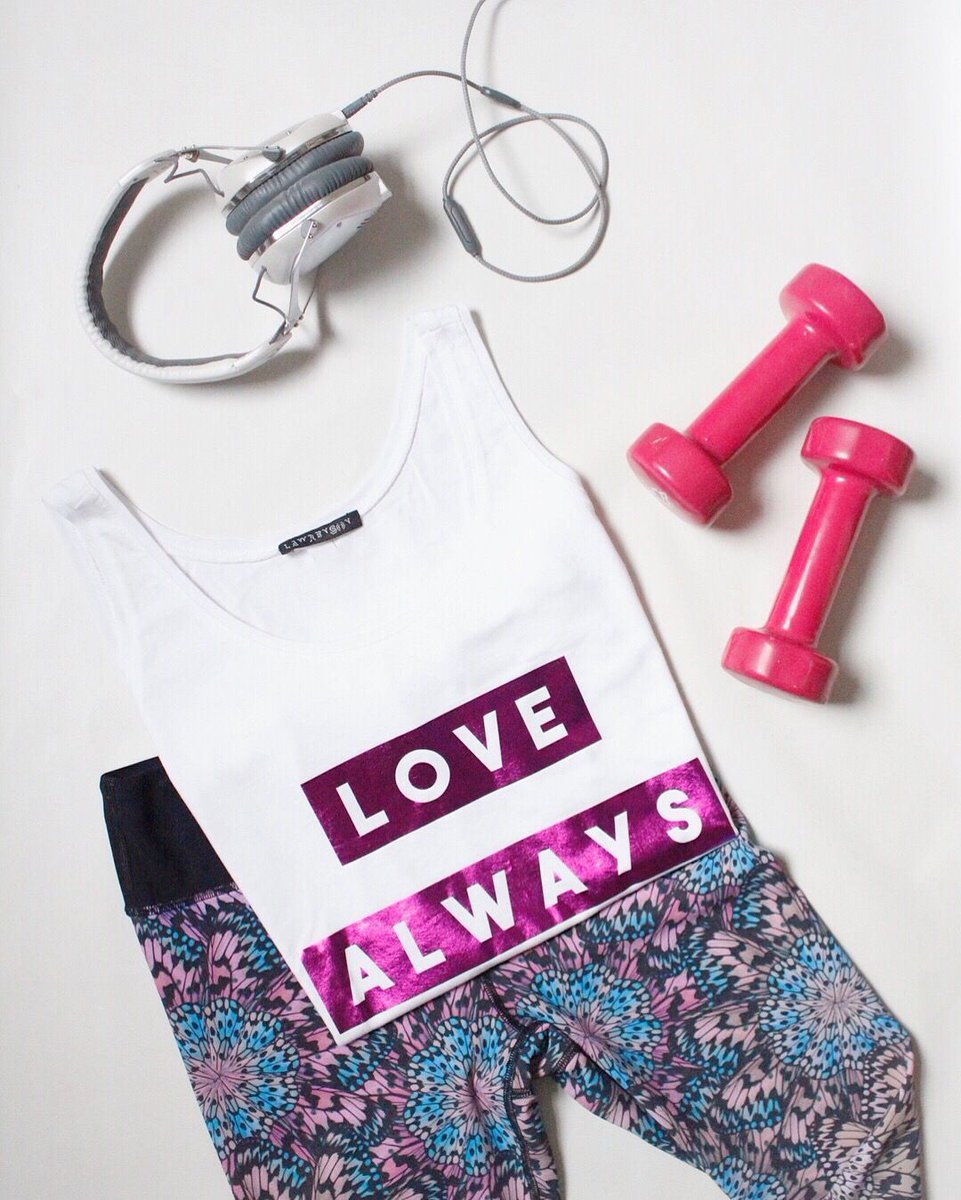 What is your favourite home workout routine? How are you staying active in isolation?
https://t.co/zdsnG3Ause
#StayAtHomeAndStaySafe #lovealwayswins #homeworkout #workoutroutine #workoutmotivation #nogymnoproblem #isolationworkout #workoutathome #isolationlife https://t.co/3DOBBcHSdD