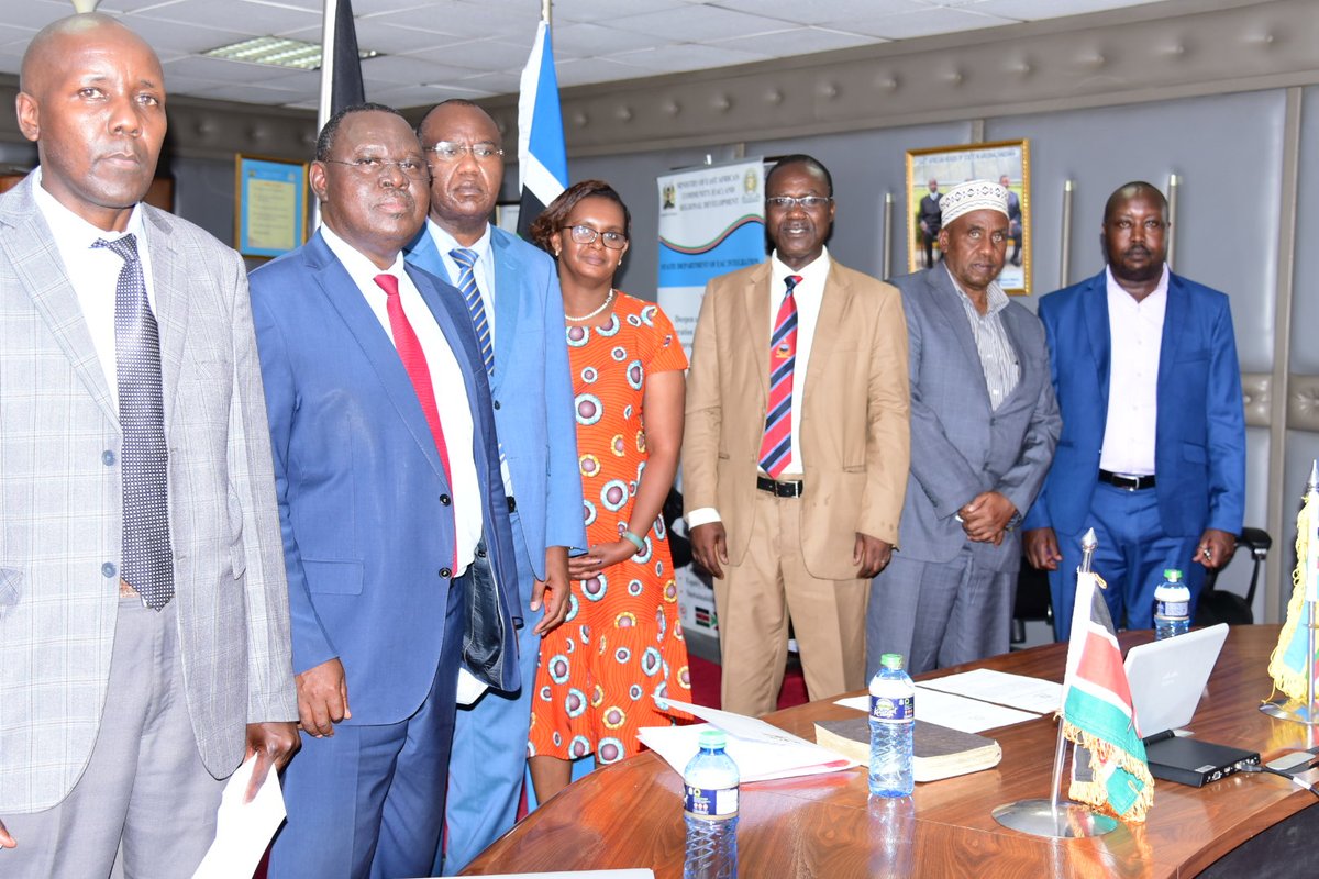 EACAffairsKenya's tweet photo. Today's virtual swearing ceremony for the members of the East African Science&amp;Technology Commission- @easteco_org (established through Chap 16,Art 103(a) of the EAC Treaty) second Governing Board via video conference by the @jumuiya . https://t.co/BR66fu036W