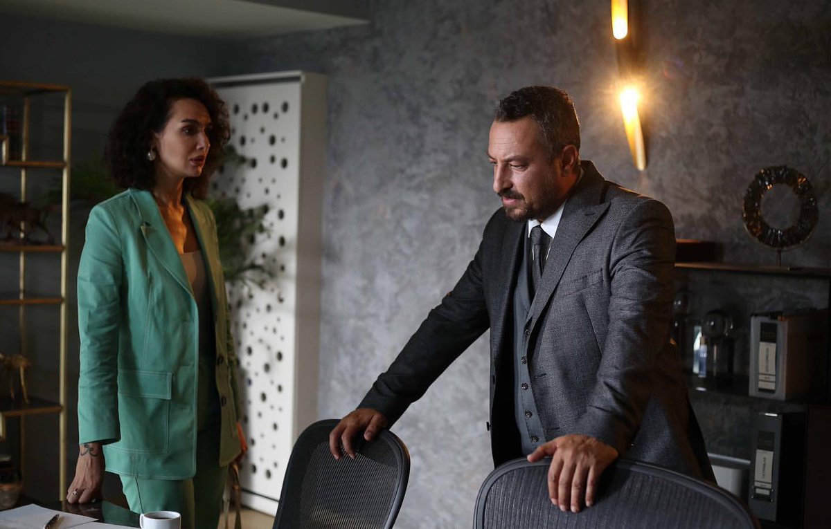 Вавилон аниме кадры. Вавилон аниме 2019. Babylon berlin season 4 2022. Вавилон турецкий сериал 2019. Вавилон турецкий сериал 2020 год.