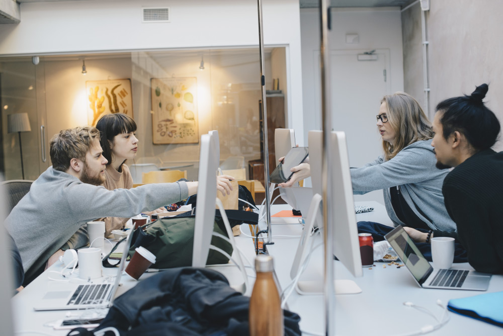 HackForSweden's tweet photo. Nu drar vi igång och snart öppnar anmälan till höstens första hackaton den 21-22 november! https://t.co/IAJONvd2Yw https://t.co/jJOwrFqic8