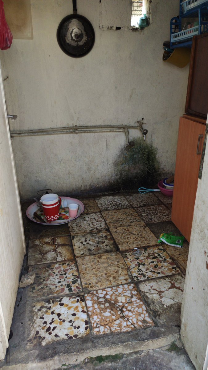 Yer: Mersin
Sözün bittiği yerdeyiz...😔
5 nüfuslu bir aile baba engelli ailenin durumu ortada. Evin içinde sadece yokluk var!
Lütfen elden ele paylaşıp destek olalım bu mazlumların sesi ve çığlığı olalım!

İletişim: @Mazlumun_sesii  DM