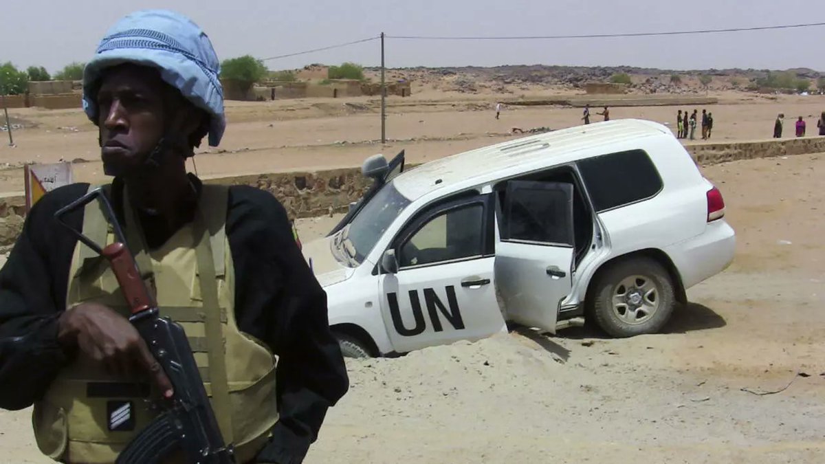 #UN #Peacekeepers killed, another Injured in #Mali vehicle bombing #MINUSMA
https://t.co/8FwWgjS6cJ https://t.co/w3MQYlMDgr
