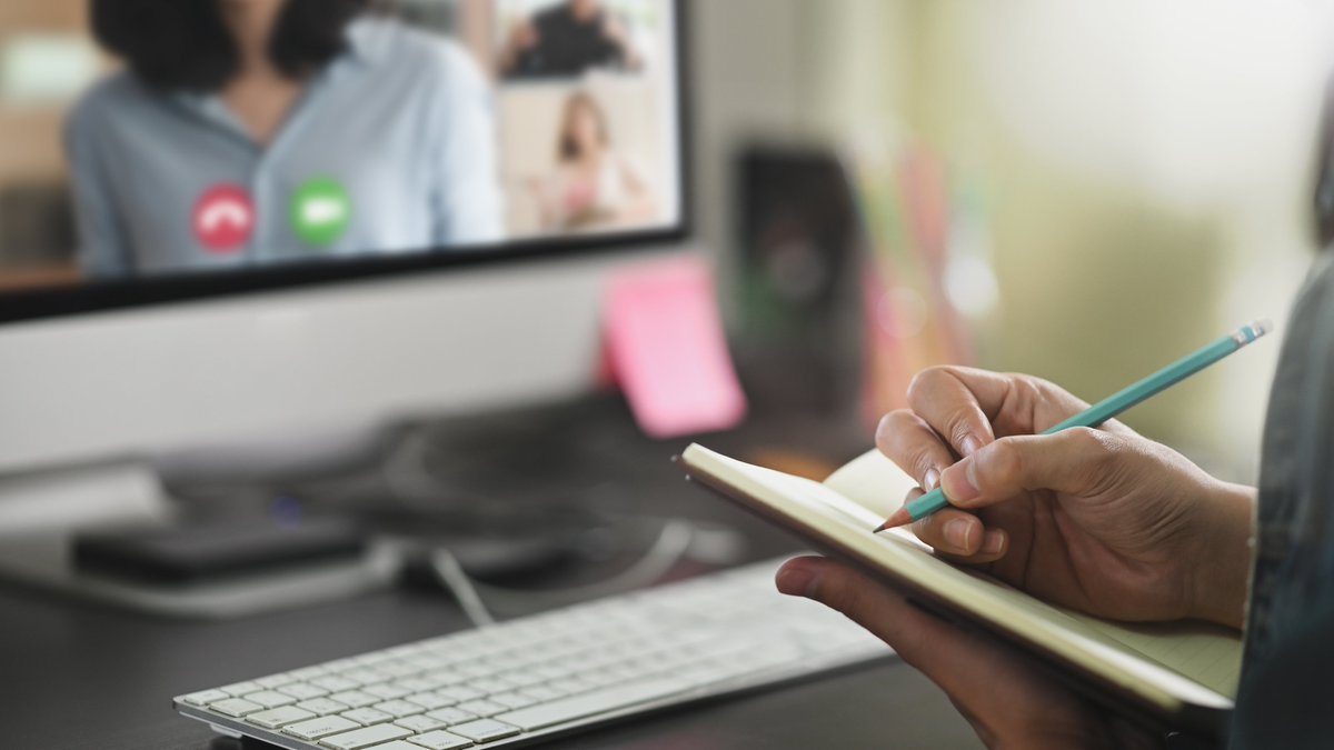 Andrea, il giovane web designer assunto durante il lockdown, sviluppa tecnologie per lo #smartworking 

Una bella storia basata sulla passione per l’innovazione e la capacità di adattamento. 

bit.ly/3lPi4ew via #thestorysquare

#Livebox #vDesk <a href="/LiveboxSrl/">Livebox</a>