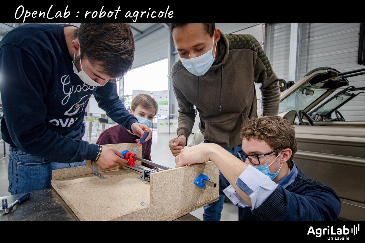 _AgriLab_'s tweet image. 1/4 [ #FabLab ] : Retour en images de la semaine
Bon week à tous les #makers 😎🤓😷👨‍🌾
#fabacademy2021 #octobermake @chaireamnt @agelasalle  #agrilab @UniLaSalle_fr 
S&apos;inscrire à la FabAcademy =&amp;gt; cutt.ly/PggaExE