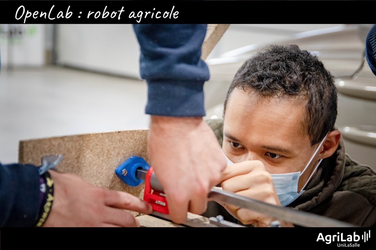 _AgriLab_'s tweet image. 1/4 [ #FabLab ] : Retour en images de la semaine
Bon week à tous les #makers 😎🤓😷👨‍🌾
#fabacademy2021 #octobermake @chaireamnt @agelasalle  #agrilab @UniLaSalle_fr 
S&apos;inscrire à la FabAcademy =&amp;gt; cutt.ly/PggaExE