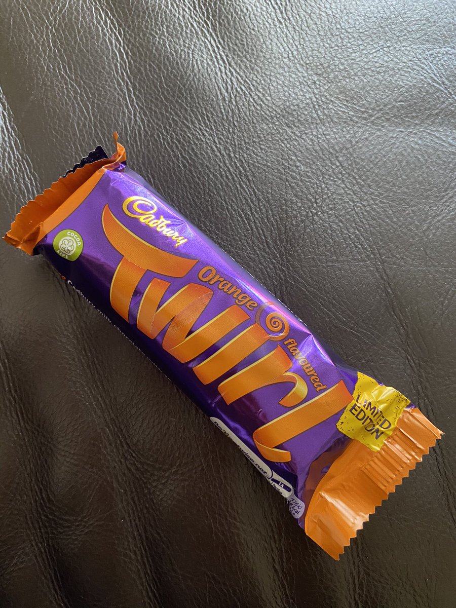 R72Rachel's tweet image. Thank @CadburyUK it’s Friday #Orangetwirl ❤️ #FridayFeeling