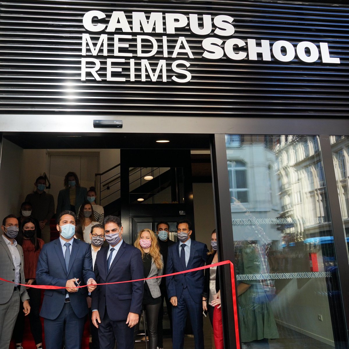 GrandReims's tweet photo. Inauguration à #Reims du nouveau campus @MediaSchoolGr, situé en cœur de ville (rue Cadran St-Pierre) : leader français de l’#enseignement supérieur privé et de la formation continue dans les métiers de la #communication et du digital. https://t.co/8PSj6xcDif