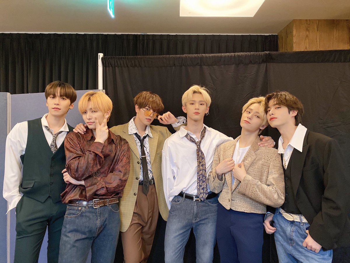 [#ONEUS]

2020 ASIA SONG FESTIVAL
IN 경주 'Dynamite' 무대 완료✔

#원어스 #투문 #아송페 #Dynamite