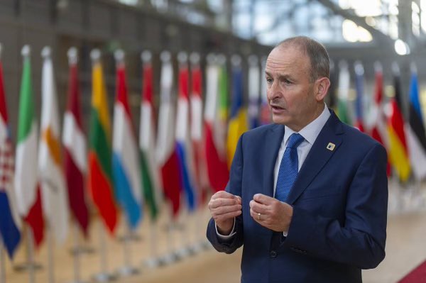 Following on from yesterday’s meeting, we are discussing EU-Africa relations and other foreign policy issues this morning #EUCO https://t.co/7luhkRi58N