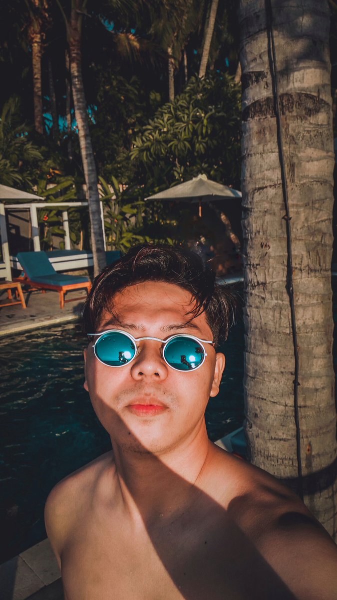 Kohprasst's tweet photo. Candidasa never fails me! https://t.co/WYrbZ397gK