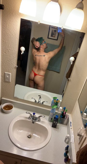 I definitely need more thongs!! ? 
Cashapp is $KinxstonFoxxx
Let’s make that happen ?

#gay #ftm #transgender