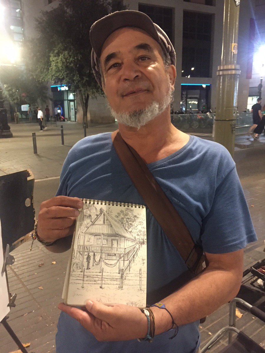 OriolQF's tweet photo. Y al fin, el sueño de toda la vida de Galo se va a cumplir.

Le falta aún bastante trabajo, pero su casita de la selva, en el caribe colombiano, ya es una realidad.

Y tras cuarenta años y miles de retratos, en unos minutos subirá a un avión en Barcelona, sin billete de vuelta.⬇️ https://t.co/MXiCgKsICp