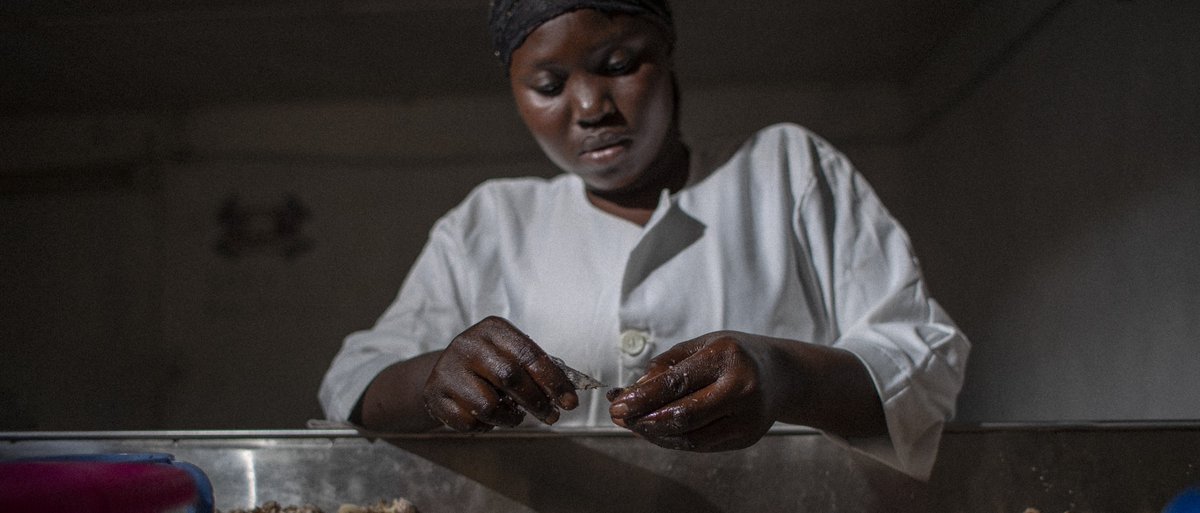 🌏Today is the International Day for the Eradication of Poverty!

♀️Many describe the economic crisis triggered by COVID-19 as a “shesecession” since women have been economically adversely more impacted than men across all sectors. 

Find out more ▶️ bit.ly/3i9tCbh