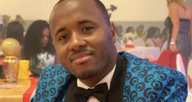 Engagement citoyen d’artistes : Le menu d’un cocktail d’opportunisme et de lâcheté ! dlvr.it/Rjk011