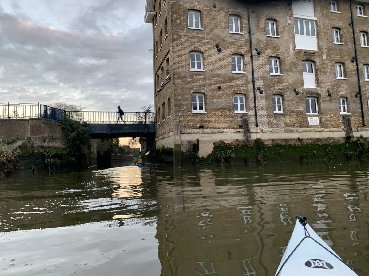 clive_jelf's tweet photo. A few pics from our early morning paddle on the #RiverRoding #Barking today. #SocialDistanceing #covid #LondonLockdown #MentalHealthMatters @bdcanoeclub @lbbdcouncil #badtourers https://t.co/rgPYGyI02Y